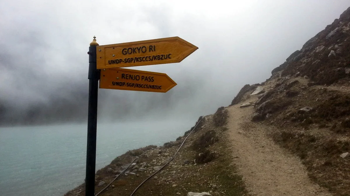 Gokyo Lakes and Ri Trek, Nepal