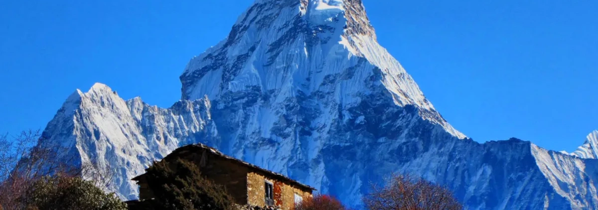 Mount Ama Dablam Panoramic Beautiful View