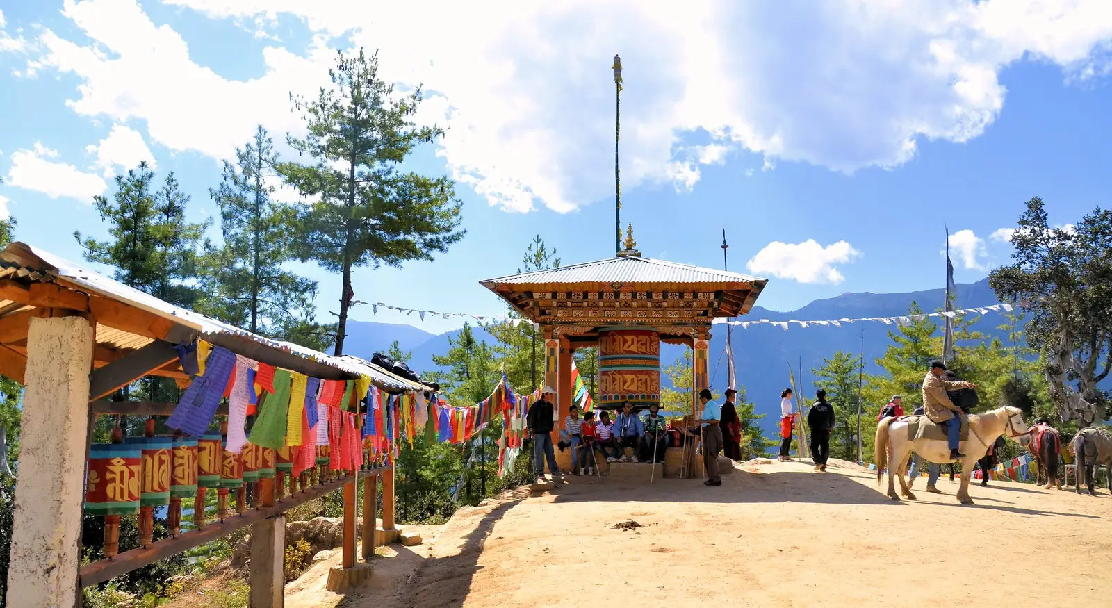 Stupa Tiger's Nest Hike