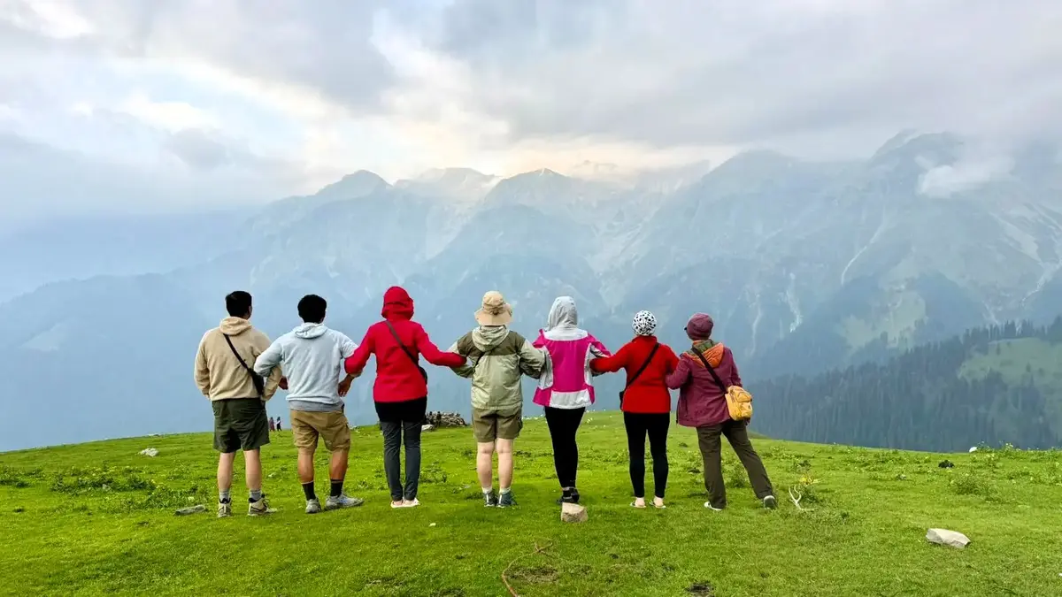 Trek to Sukhnai - Warwan Valley Trek