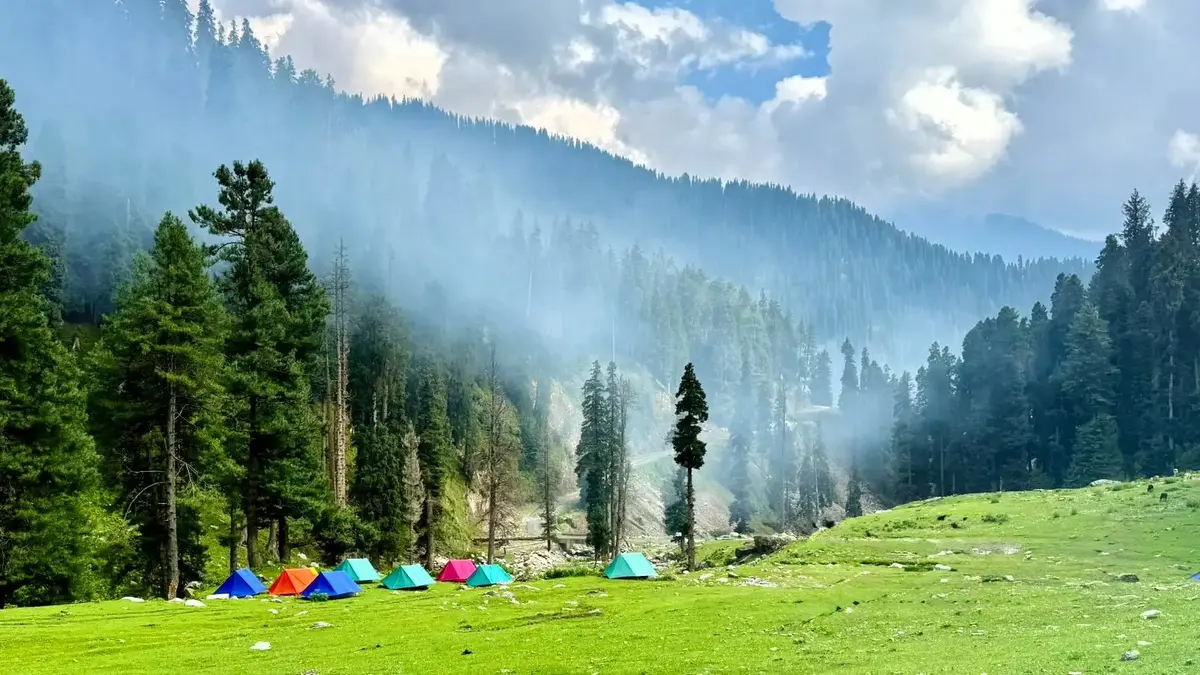 Trek to Sukhnai - Warwan Valley Trek