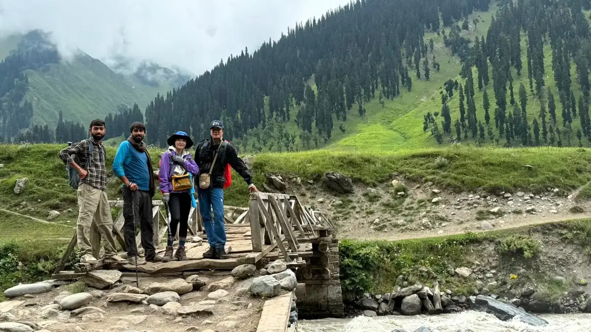 Trek to Sukhnai - Warwan Valley Trek