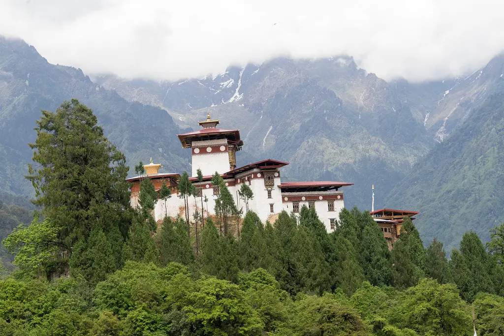 bhutan trekking tour
