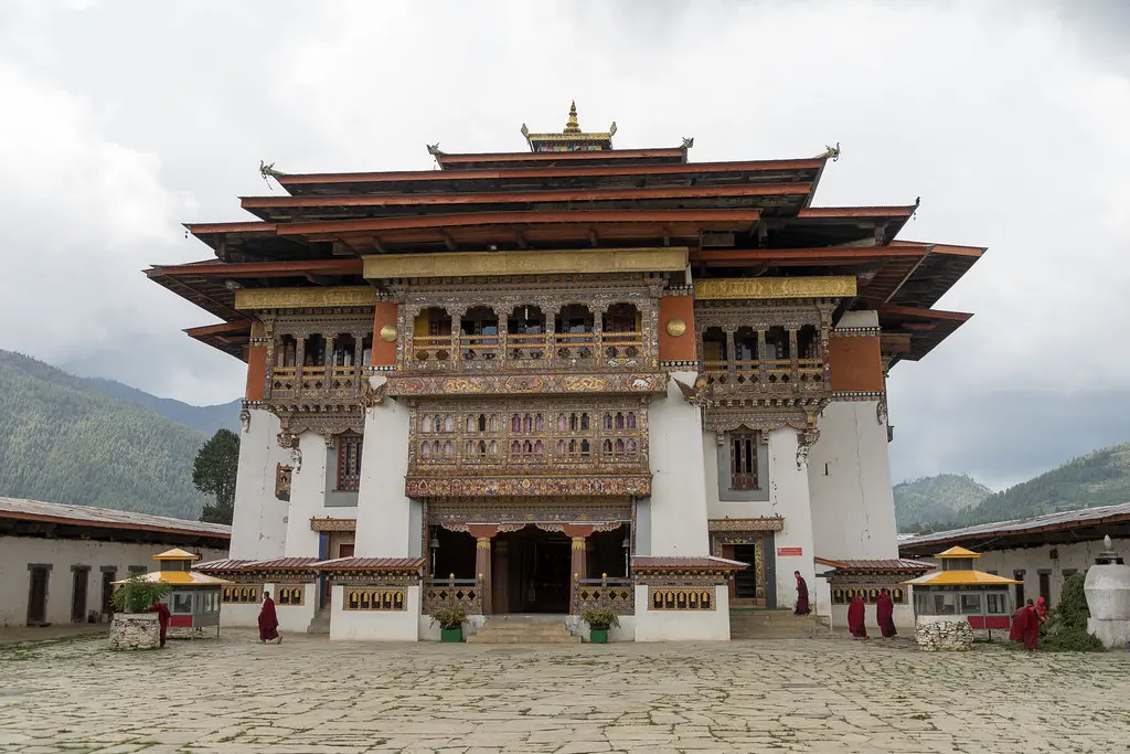 bhutan trekking tour