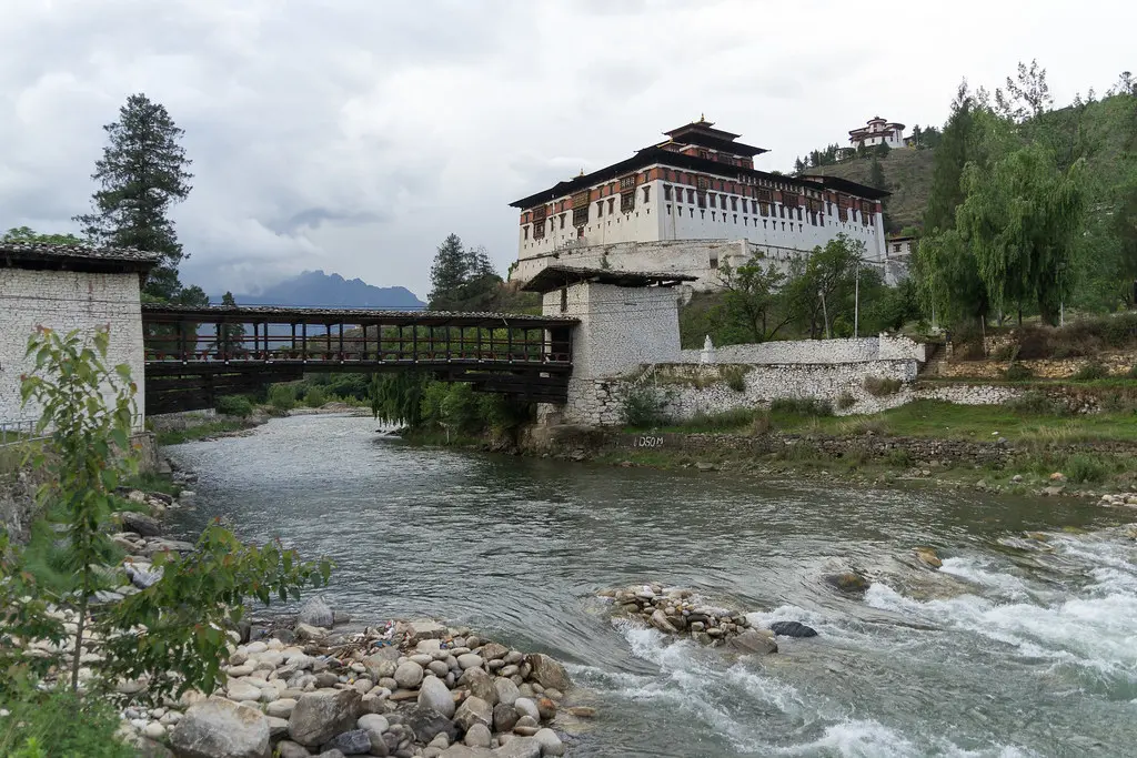 bhutan trekking tour