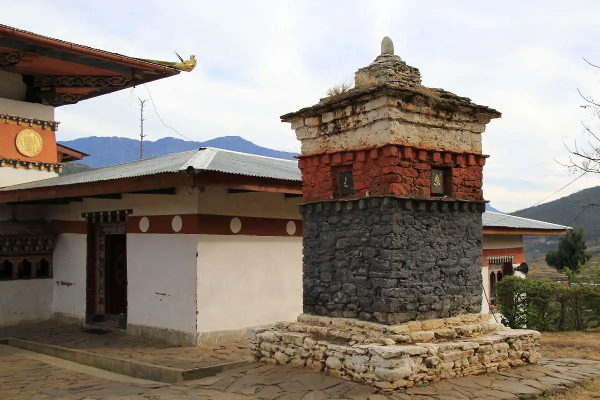 chime-lhakhang-yaokha-bhutan