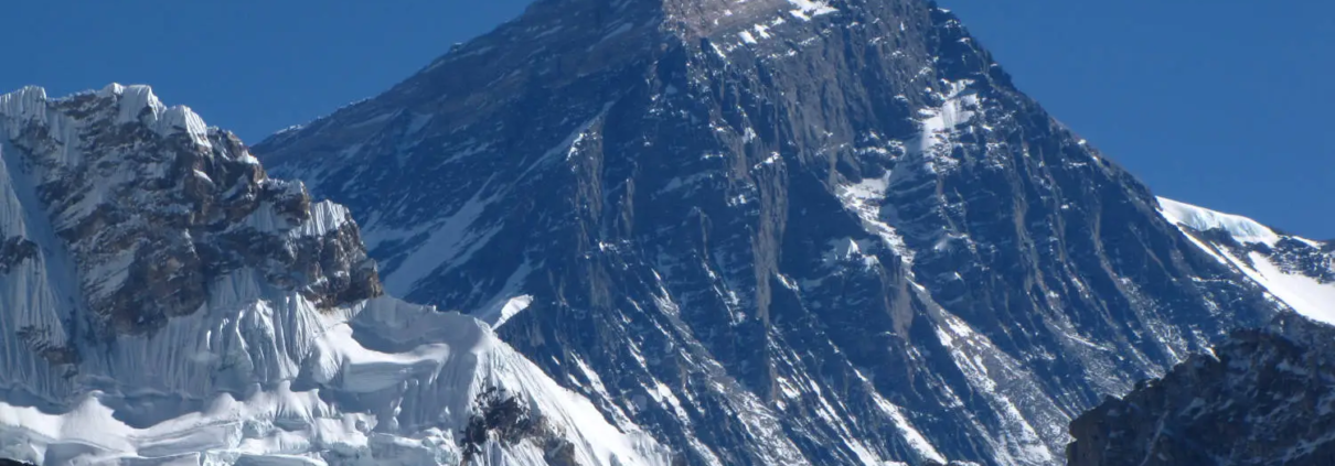 mount-everest-gokyo-5th-lake-nepal