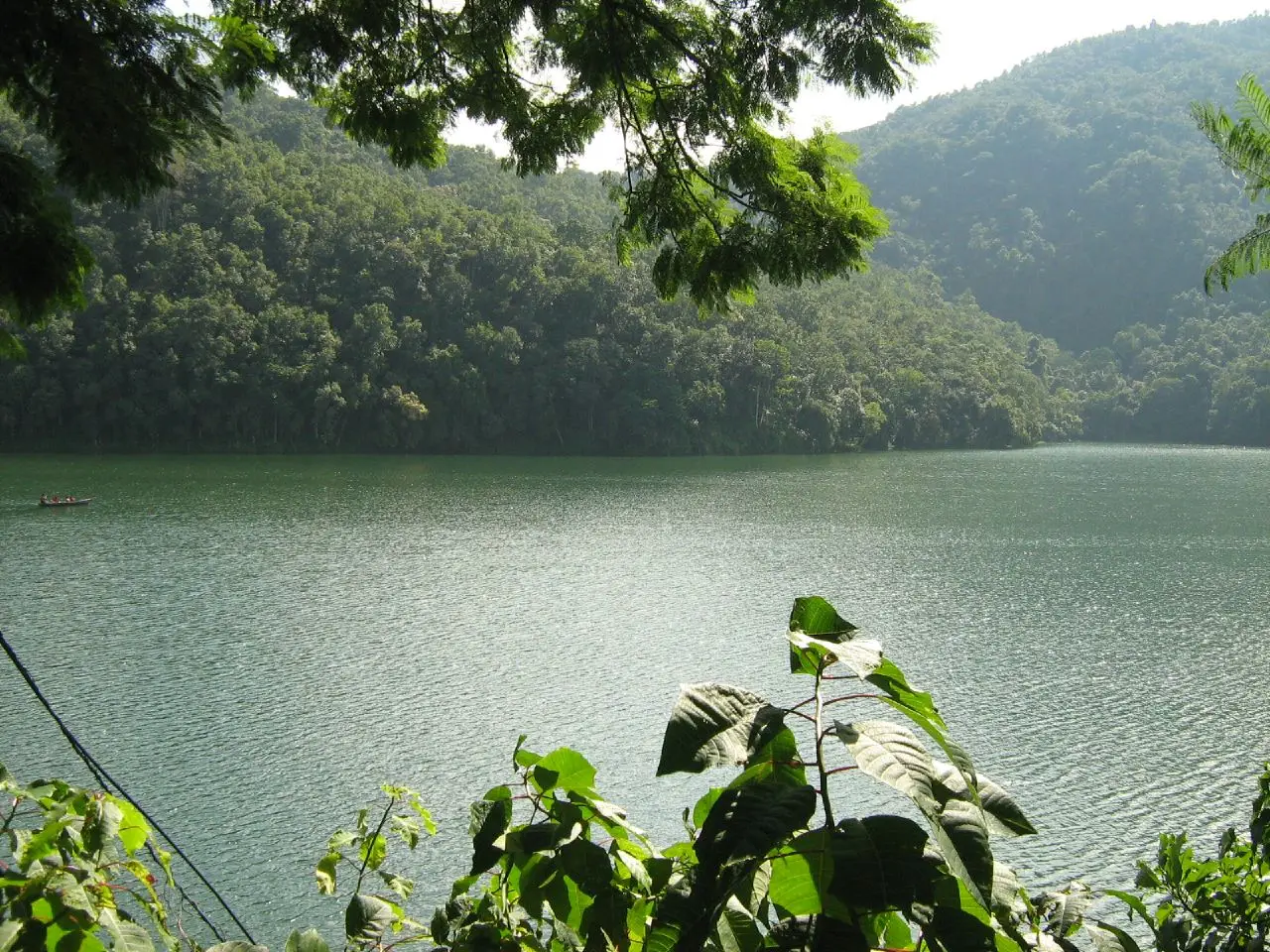 Pokhara phewa lake - Nepal