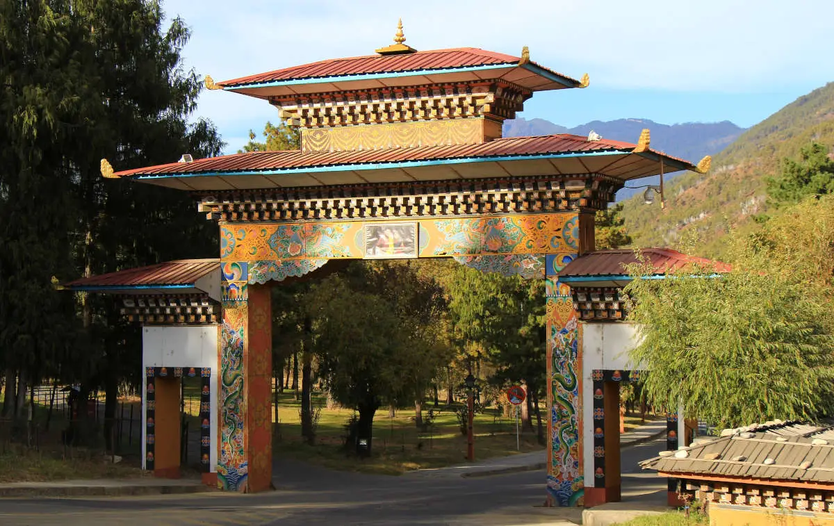 thimphu-entrance-gate bhutan